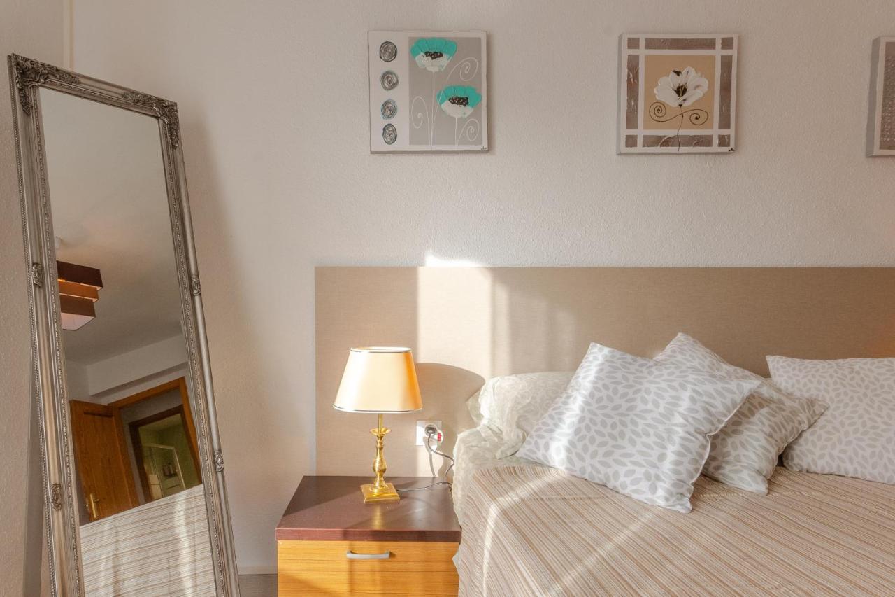 2Br Flat - Aircon - 5 Min Walk To Benidorm Beachアパートメント エクステリア 写真